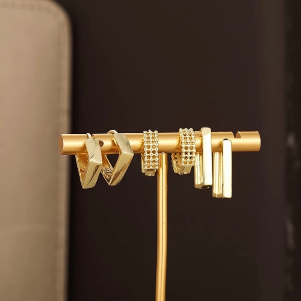 Delicate [GOLD] Minimalist Knobby Huggie Hoop Earrings - Picture 2 of 6